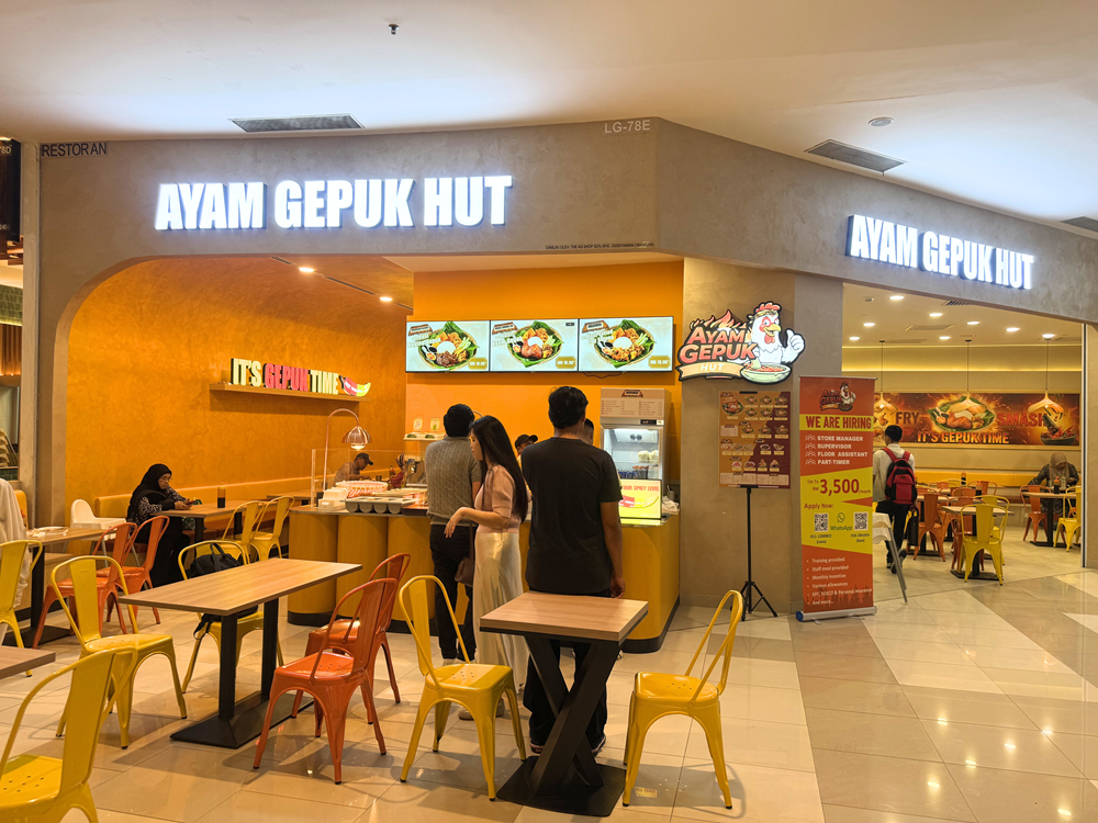 Ayam Gepuk Hut