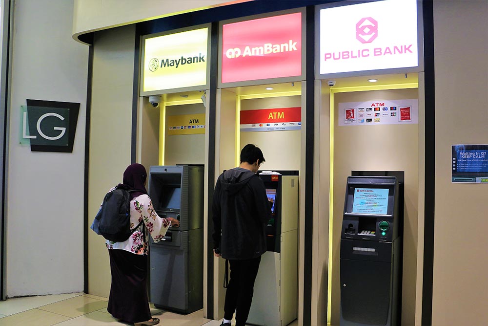 AMBANK 自动提款机