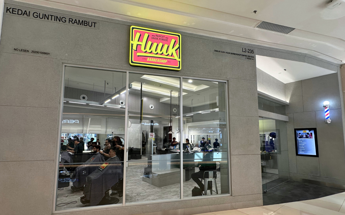 HUUK BARBERSHOP