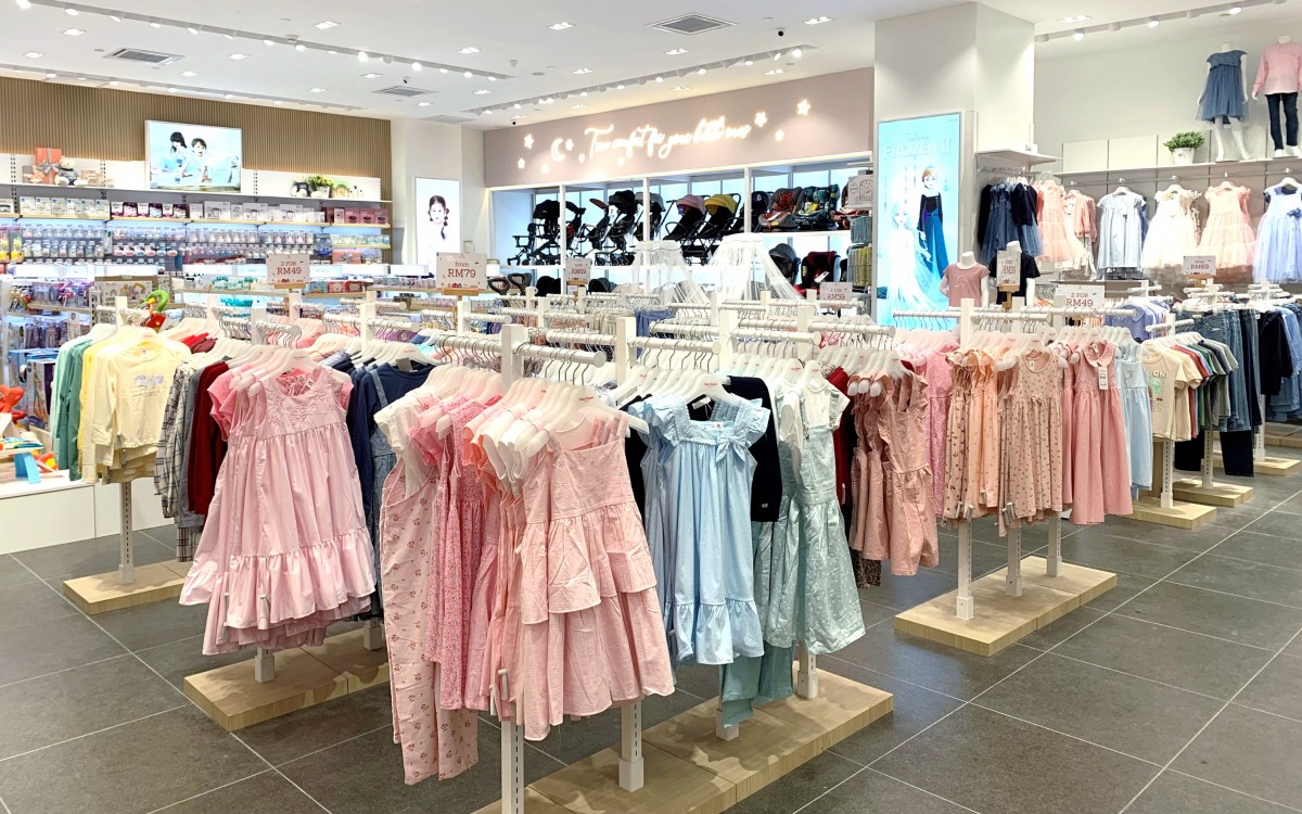 TINY BUTTON IOI City Mall Sdn Bhd