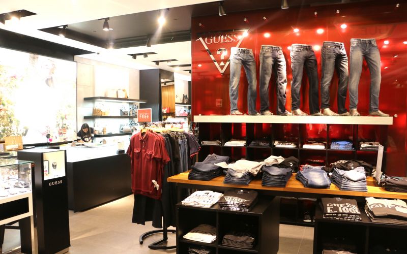 Guess city best sale mall