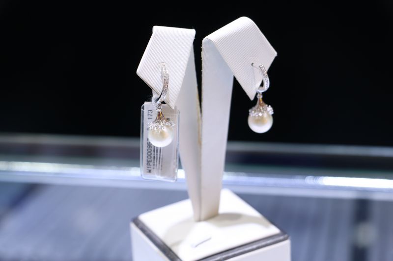Lazo discount diamond price