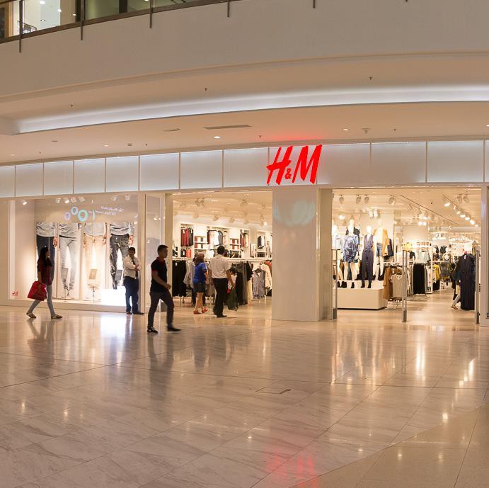 H&m mid valley floor